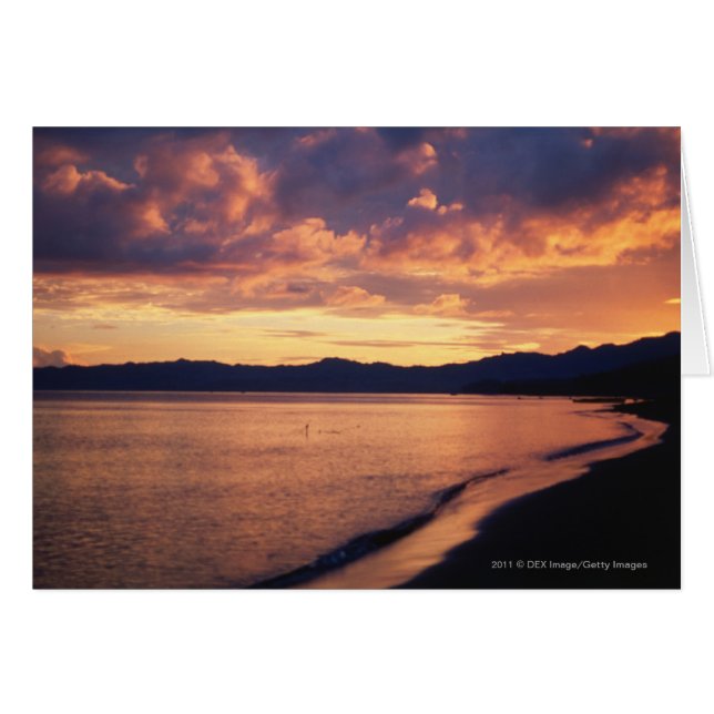 Coucher de soleil sur la plage (Devant horizontal)