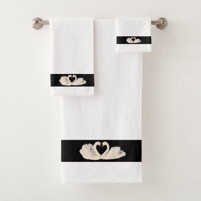 Couple de cygne sur ensemble de serviettes de bain (En situation)