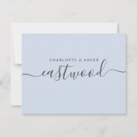 Couple Nom noir sur la carte de note bleue