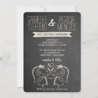 Couple sur Chalkboard Lesbian Faire-part de mariag