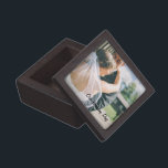 Couple's Keepsake Box<br><div class="desc">This box is perfect for holding all of the little trinkets,  gifts,  photos,  or ticket stubs related to the couple's special day.</div>