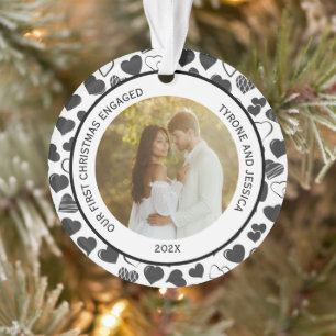 Couples noirs et blancs Premier Noël engagé