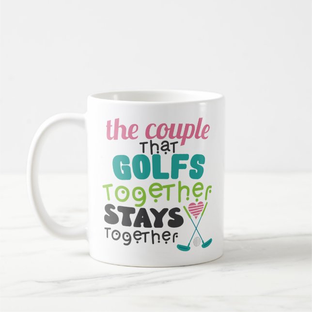 Couplez ce joueur de sports de tasse de café de (Gauche)