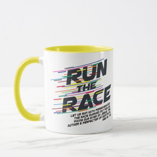 Courez la tasse de chrétien de course (Gauche)