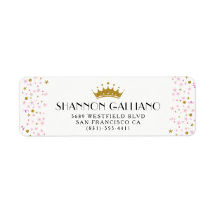 Couronne d'or et adresse rose de confettis