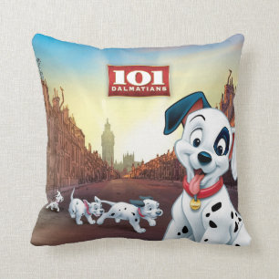 Coussin 101 patchs dalmatiens agitent sa queue