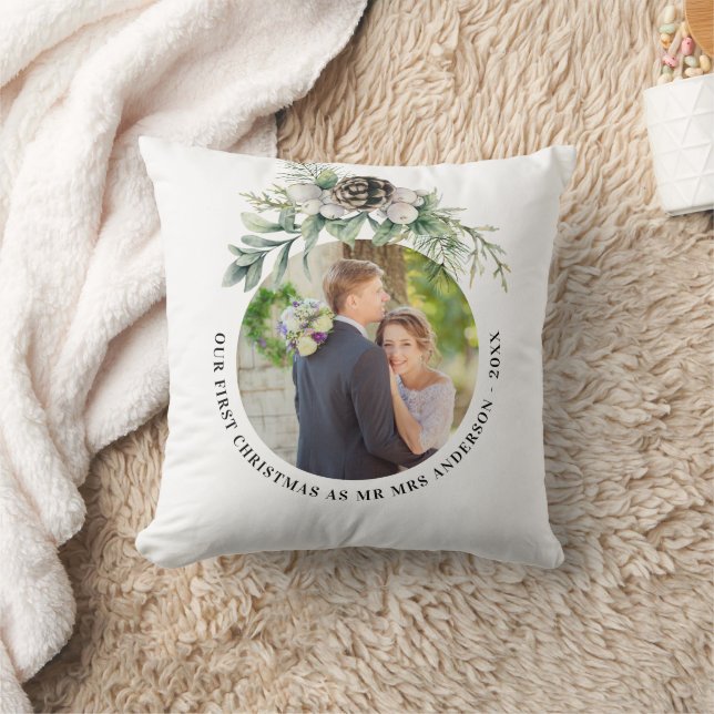Coussin 1ère photo de jeunes mariés à noël blanc vert (Couverture)