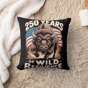 Coussin 250 Ans de Résilience Sauvage Bison