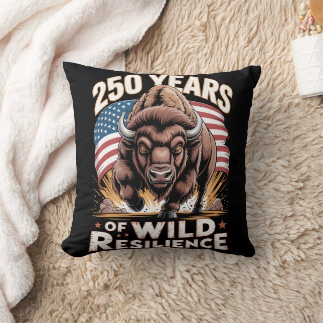 Coussin 250 Ans de Résilience Sauvage Bison (Couverture)
