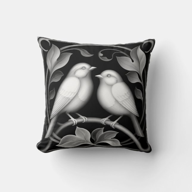 Coussin 2 Robins on black (Recto)