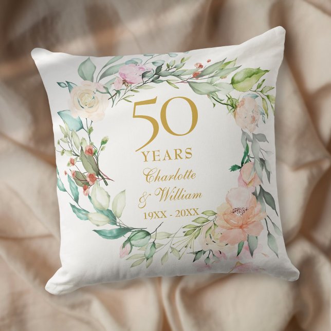 Coussin 50e anniversaire Mariage d'or Roses de photos Flor (50th Golden Wedding Anniversary Photo Roses Floral Throw Pillow)
