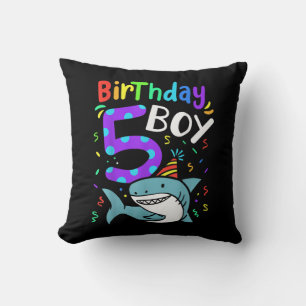 Coussin 5e anniversaire Cinq ans, Cadeaux de requin