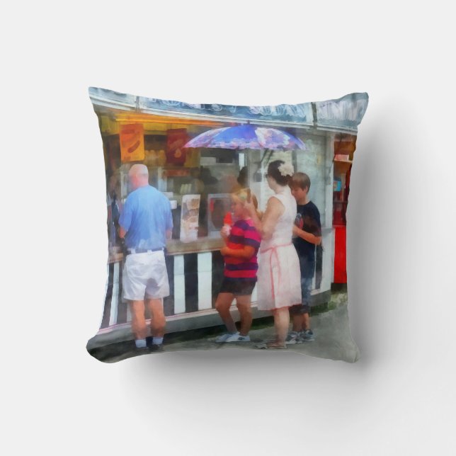 Coussin Acheter une glace à la foire (Recto)