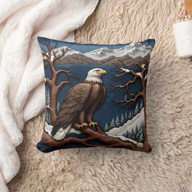 Coussin Aigle majestueux surplombant le paysage de montagn (Couverture)