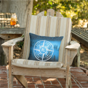 Coussin Aiguille de compas monogramme brouillard dans la f