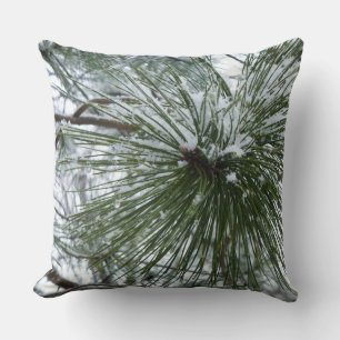 Coussin Aiguilles de pin neigeux Hiver Nature Photographie
