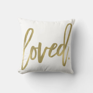 Coussin Aimé. Typographie de script moderne tendance Type 