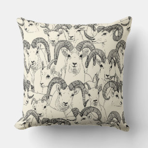 Coussin Alaskan Dall mouton perle noire