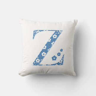 Coussin alphabet de fleurs Z (bleu et points)