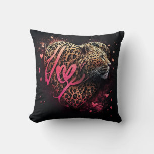 Coussin Amour graffiti art cœur léopard                   
