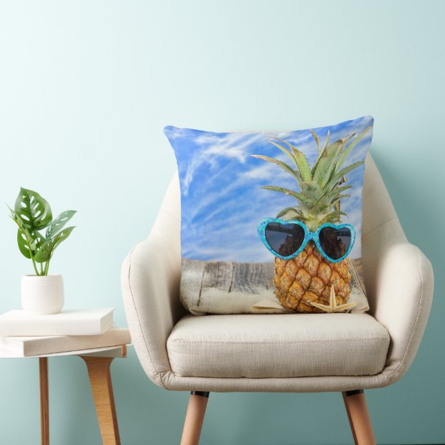 Coussin ananas tropical avec lunettes de soleil (Chaise)