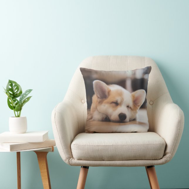 Coussin Animaux de bébés cutest | Sleepy Corgi (Chaise)