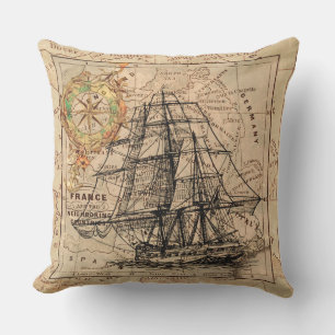Coussin ANTIQUE HAUTE AVENTURE DE MER Jeter Cushion