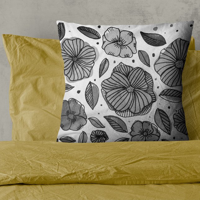 Coussin Aquarelle et fleurs d'encre - noir et blanc (Créateur téléchargé)