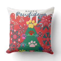 Arbre de Noël rouge festif avec des pattes ornemen