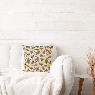 Coussin Arbres de Noël, ornements et étoiles rose pâle
