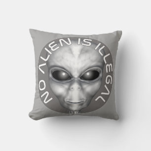 Coussin Aucun Alien N'Est Illégal