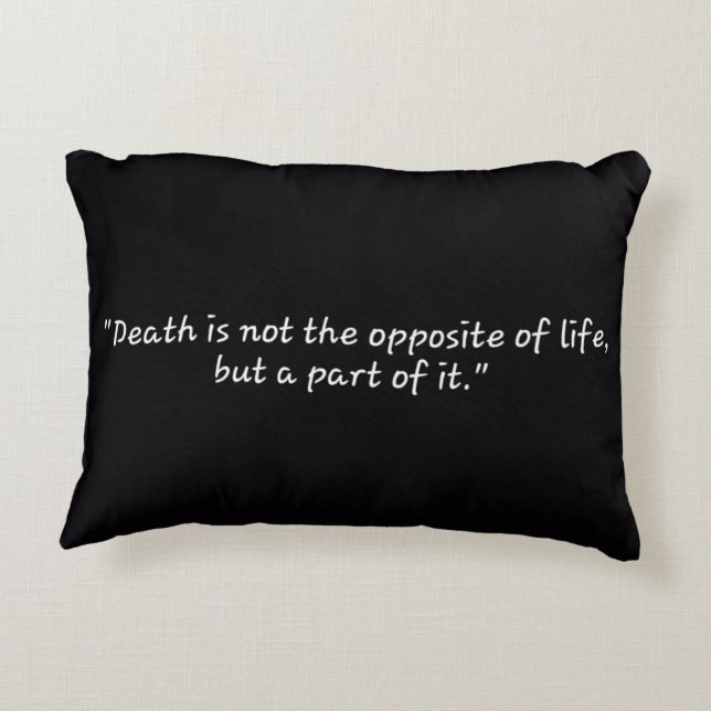 coussin avec design lion et une citation (Dos)