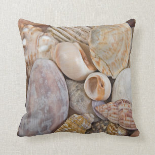 Coussin avec la copie de Shell de mer