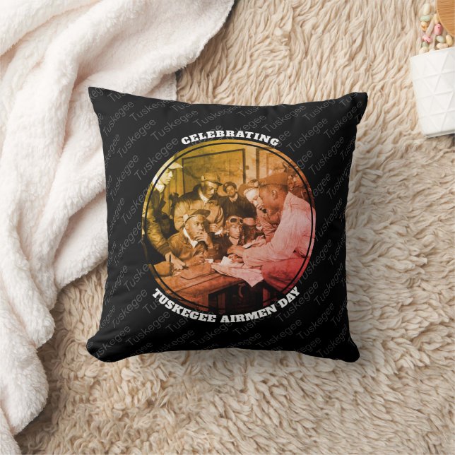 COUSSIN AVIATEURS DE TUSKEGEE (Couverture)