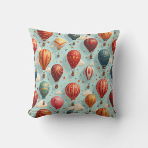 Coussin ballons flottant dans le ciel