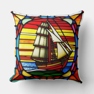 Coussin Bateau à voile au-dessus des vagues océaniques
