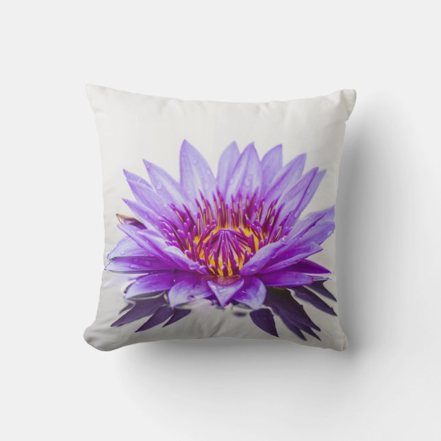 Coussin Beau Lotus pourpre, Paysage (Recto)