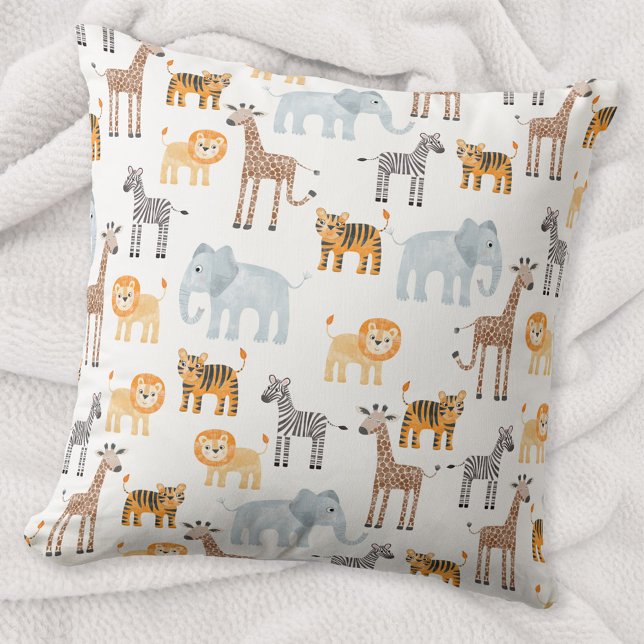 Coussin Bébé mignet Safari animal Motif d'aquarelle (Cute safari baby animals, lion tiger zebra elephant giraffe patterned throw pillow)