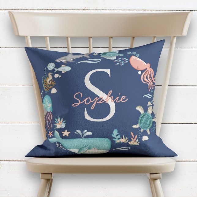 Coussin Bébé Monogramme bleu sous la pieuvre de mer (Créateur téléchargé)