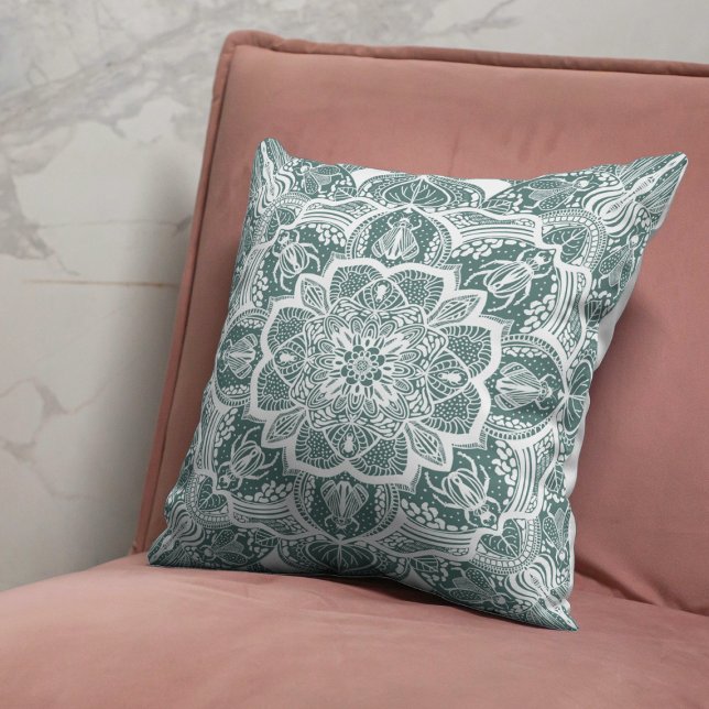 Coussin Beetles Nature Mandala | Choisissez votre couleur (Créateur téléchargé)