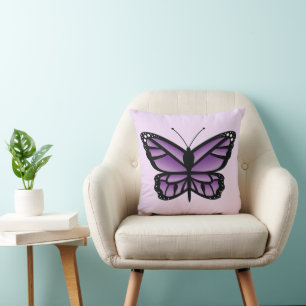 Coussin Belle papillon de couleur violette et noire pour l