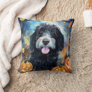 Coussin Bernedoodle Halloween avec citrouilles effrayant