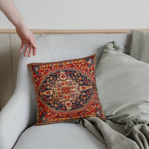 Coussin Berry Red Onyx Oriental Persian Qashqai Rug