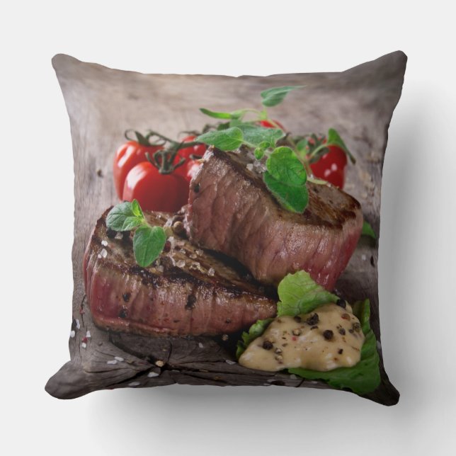 Coussin Biftecks grillés de BBQ avec les herbes et les (Recto)