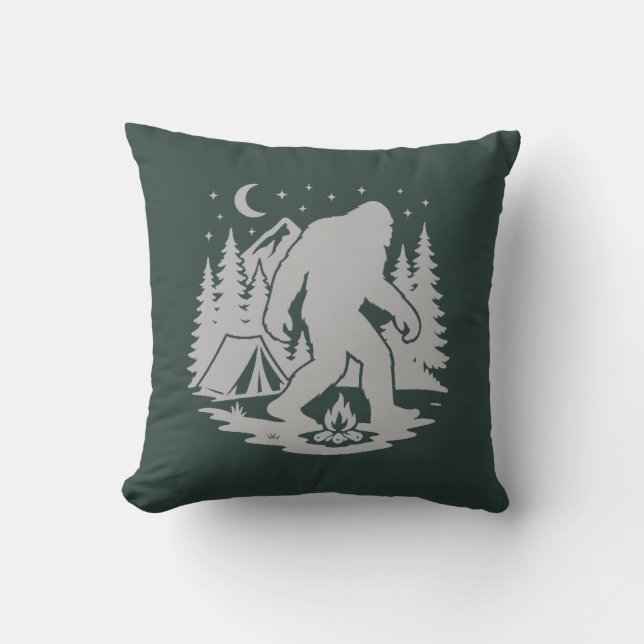 Coussin Bigfoot Camping Throw Pillow (Recto)