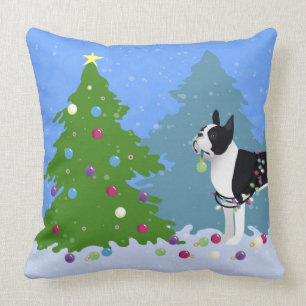 Coussin Black Boston Terrier dans la forêt de Noël
