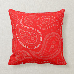 Coussin Blanc de Paisley sur le carreau rouge