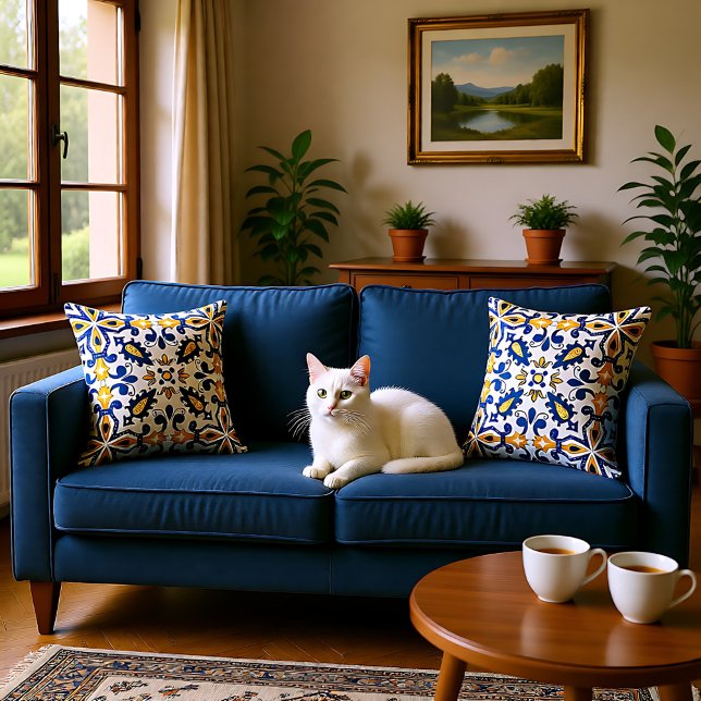 Coussin 💙 bleu 💛 bleu de beautiful (💙💛 Beautiful blue and yellow Azulejos, Throw Pillow)