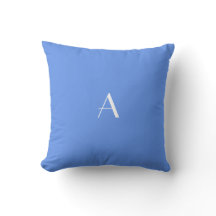 Coussin bleu de Cornflower w Monogramme blanc