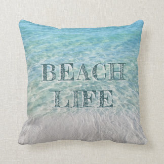 Coussin Bleu de turquoise tropical de plage sablonneuse de